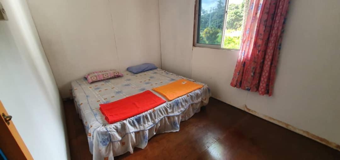 Mulu Homestay Экстерьер фото