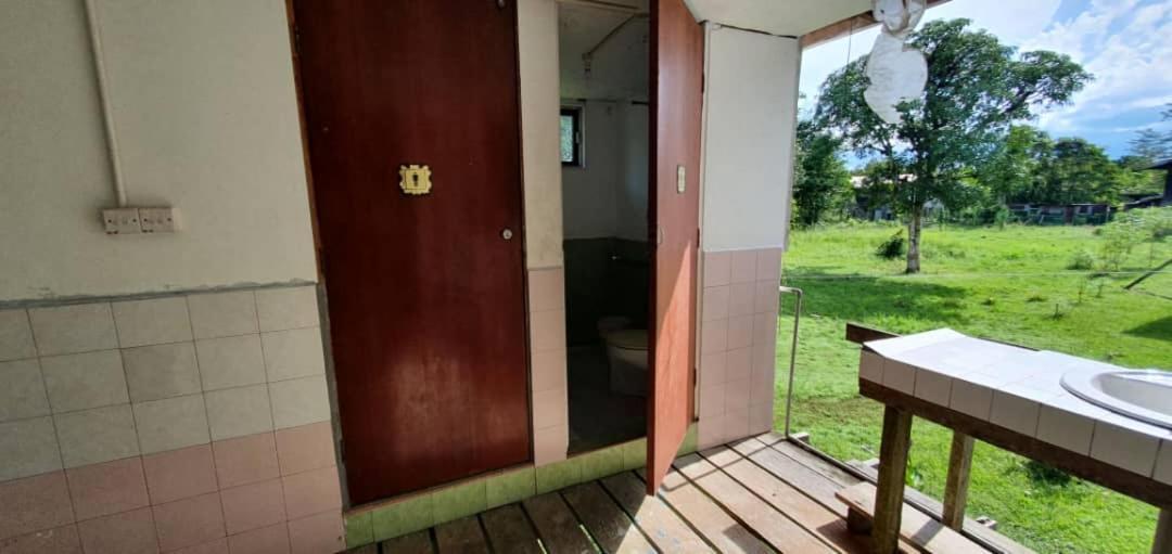 Mulu Homestay Экстерьер фото
